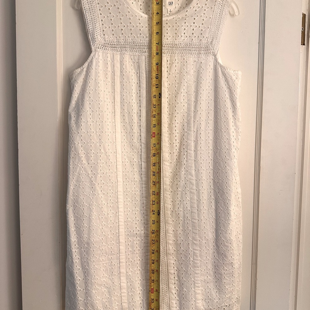 Beautiful Gap Eyelet Sundress - Picture 3 of 5